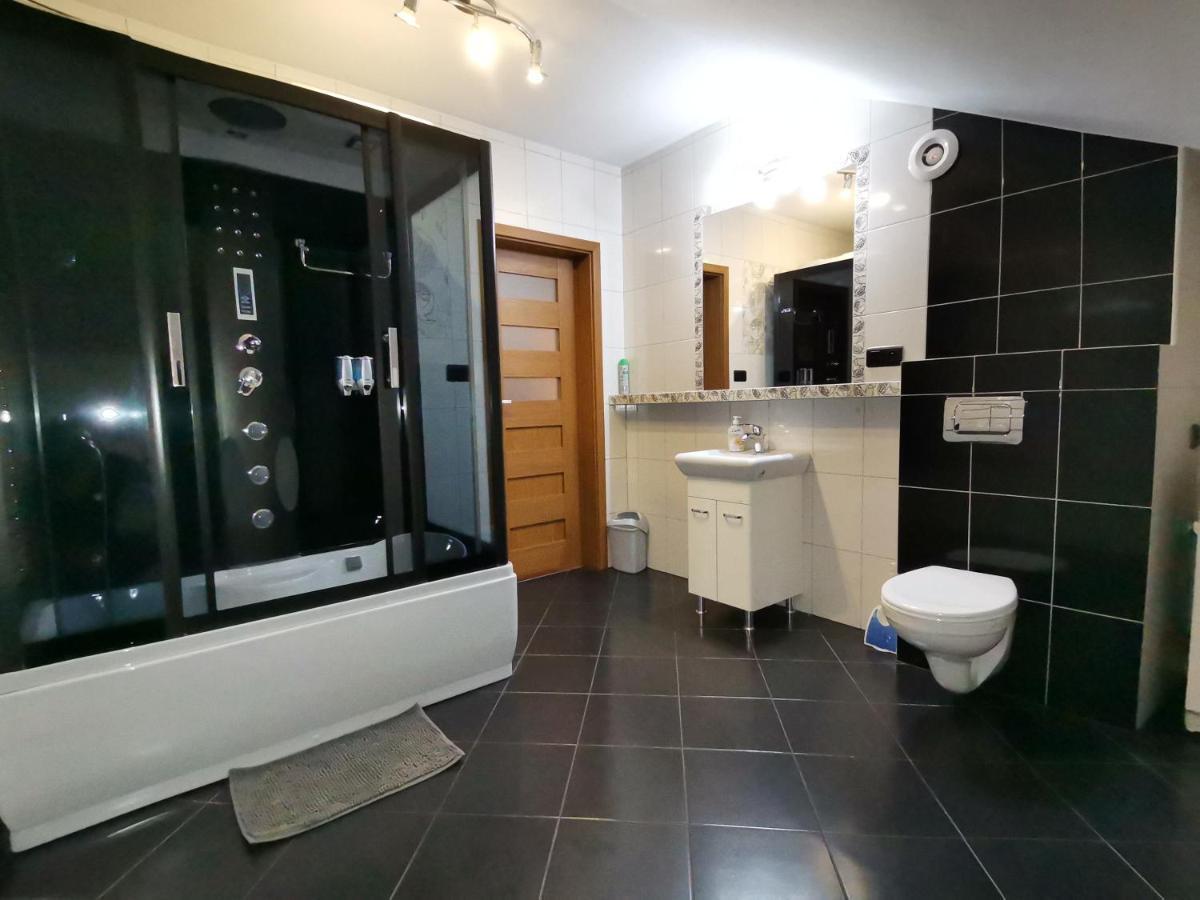 Apartament Dana *